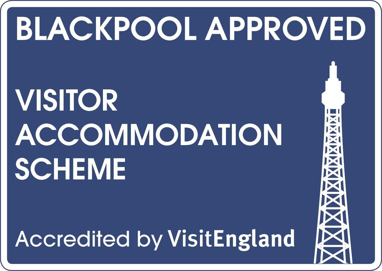 The Berwick - Over 40'S Only Blackpool Exterior photo